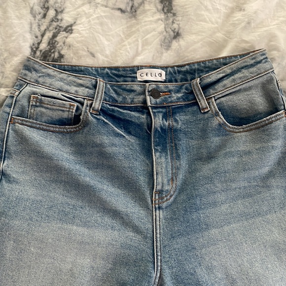 Cello Woman’s Jeans (Simon’s) - Picture 3 of 9